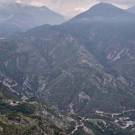 La Gruppio Panzió Ilonse Kültér fotó